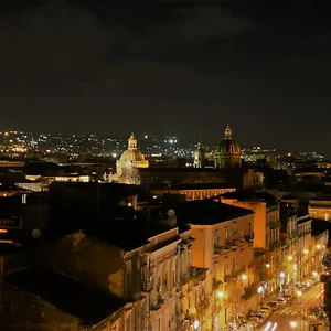 And Trinacria View , Aeroporto di Catania Fontana Rossa Italia